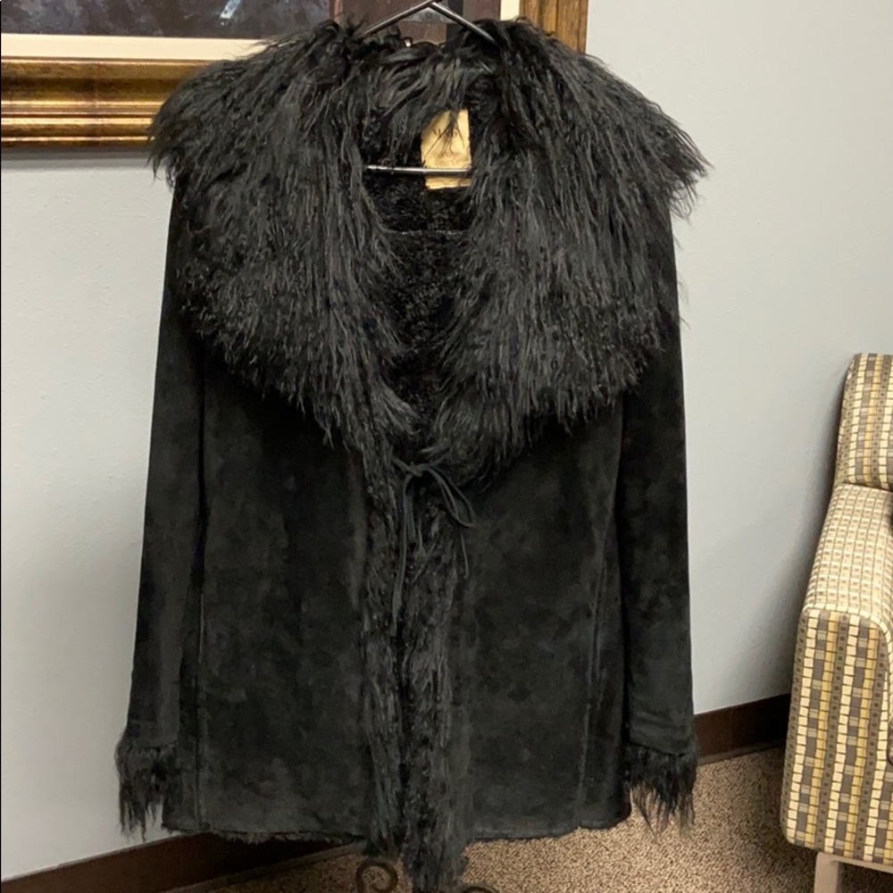 Black suade leather coat, vintage, mng, faux fur